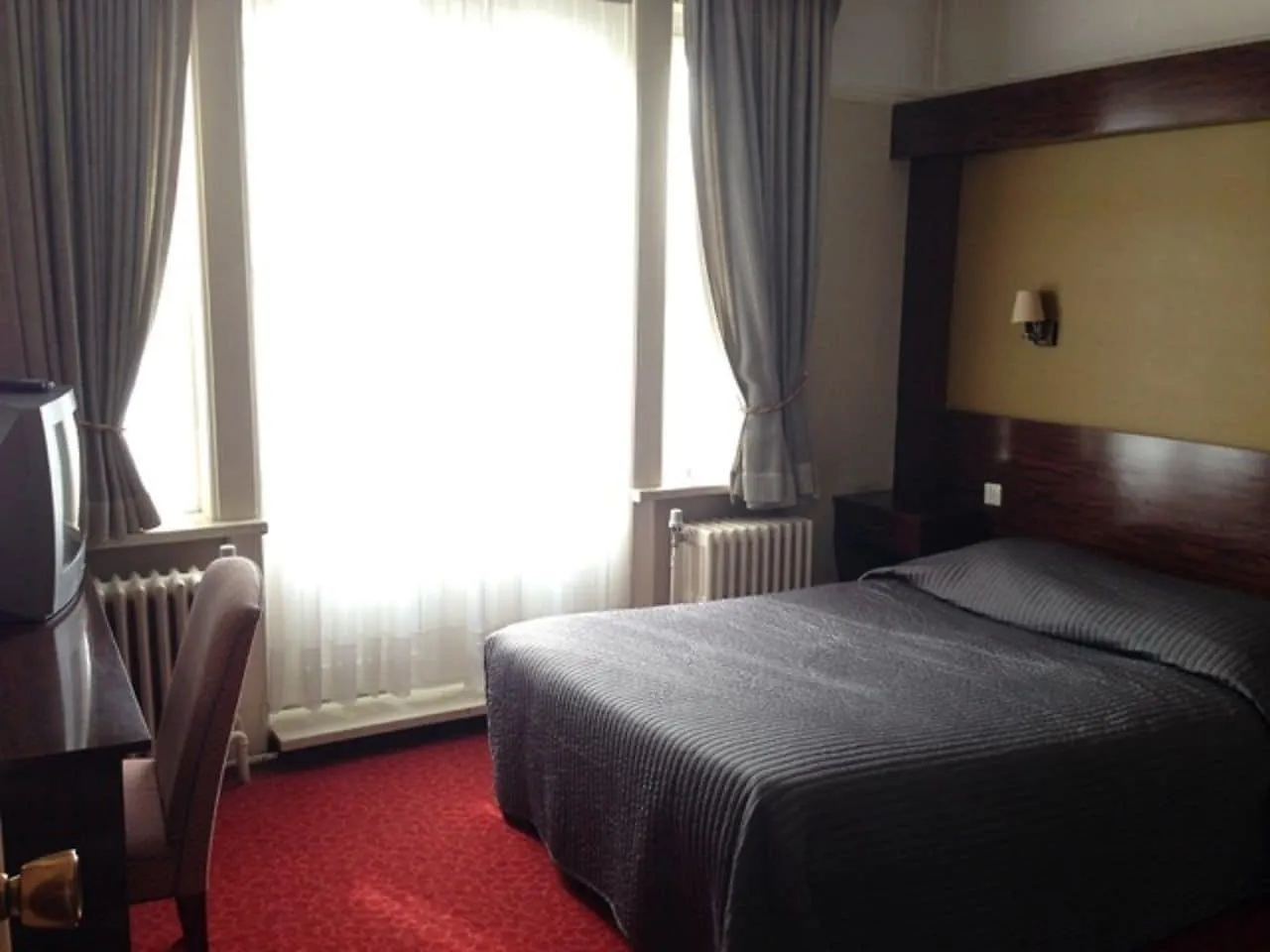 Hotel Manhattan Brussels Belgium